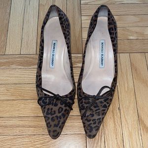 Manolo Blahnik leopard kitten heel